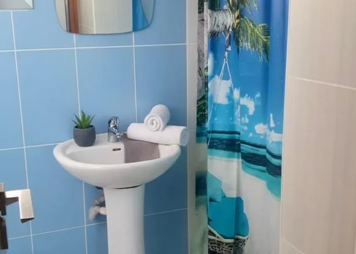 Fantastic Sea Views ホームステイ